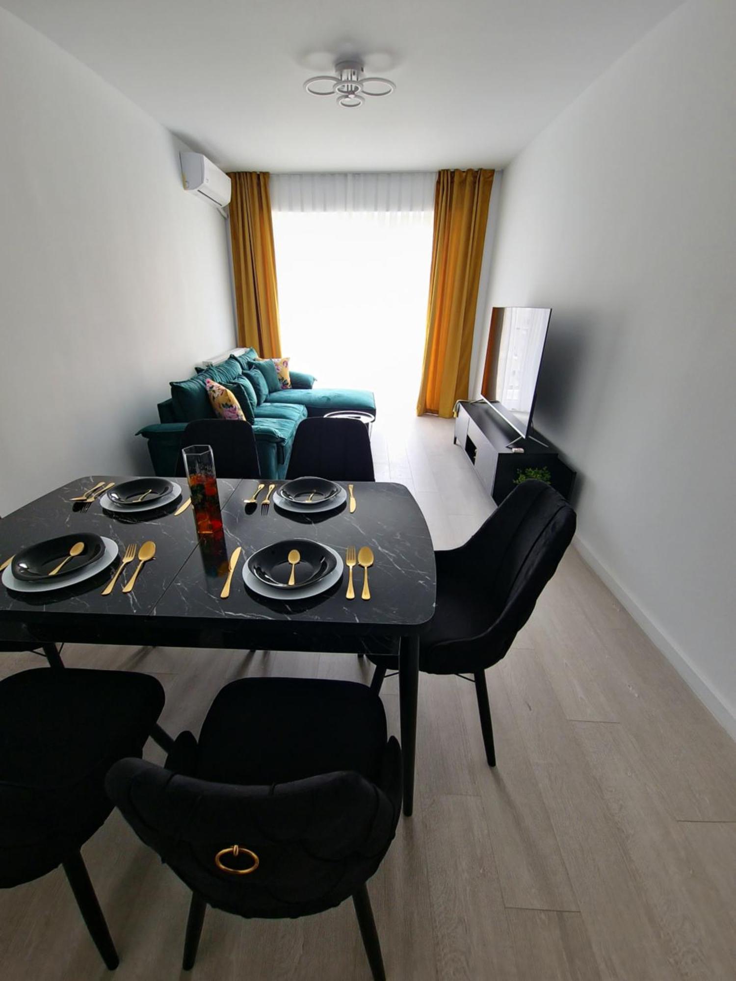Better Than Home / Mai Bine Ca Acasa Oradea Eksteriør bilde